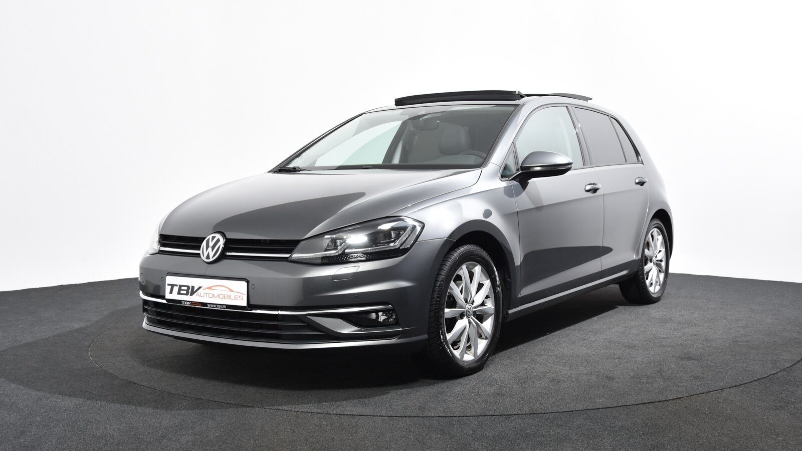 VOLKSWAGEN Golf VII 2.0 TDI 150 CV DSG7 TYPE CARAT FULL CUIR TOIT OUVRANT  ATTELAGE GRAND GPS ALU 17″