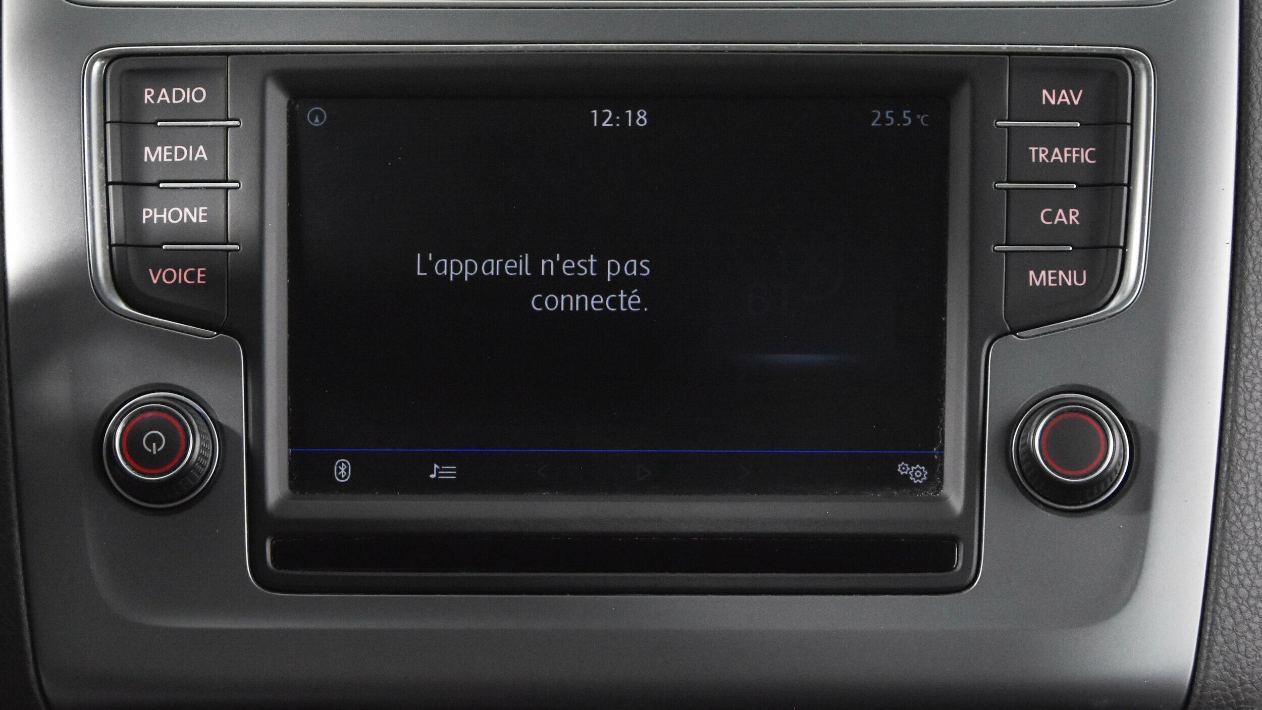 VOLKSWAGEN Polo TSI 90 CV TYPE ALLSTAR APPLE CARPLAY BLUETOOTH REGULATEUR  DETECTION FATIGUE JANTES 15